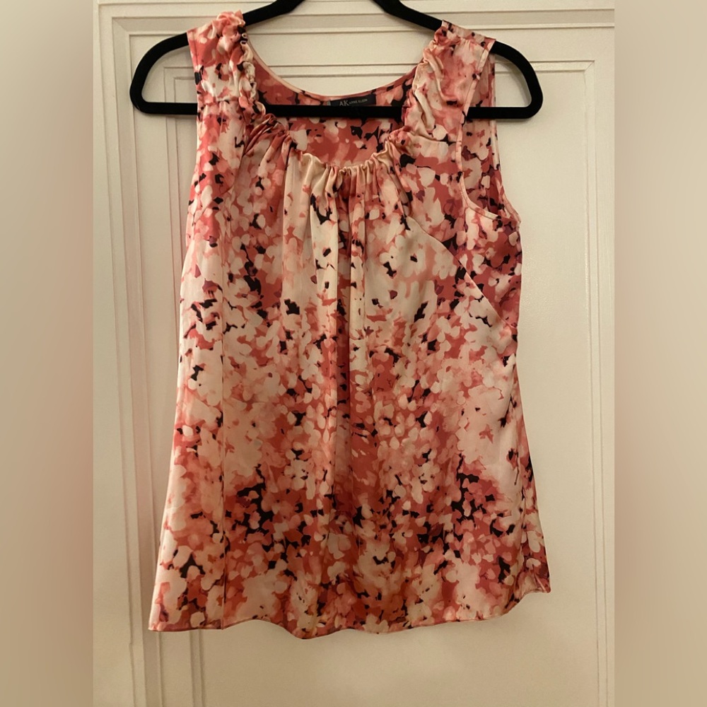 Euc Anne Klein tank size small. Pink, white and black